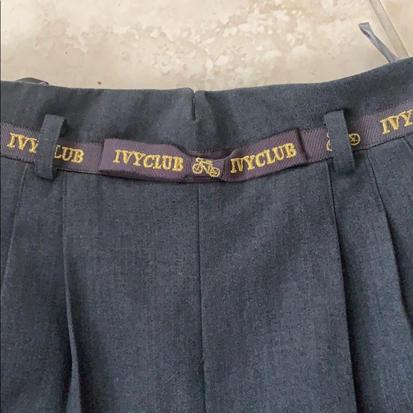 Cute Sequin Short - Picture 2 of 6